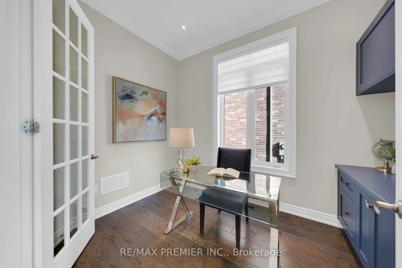 67, Garyscholl, Vellore Village, Vaughan