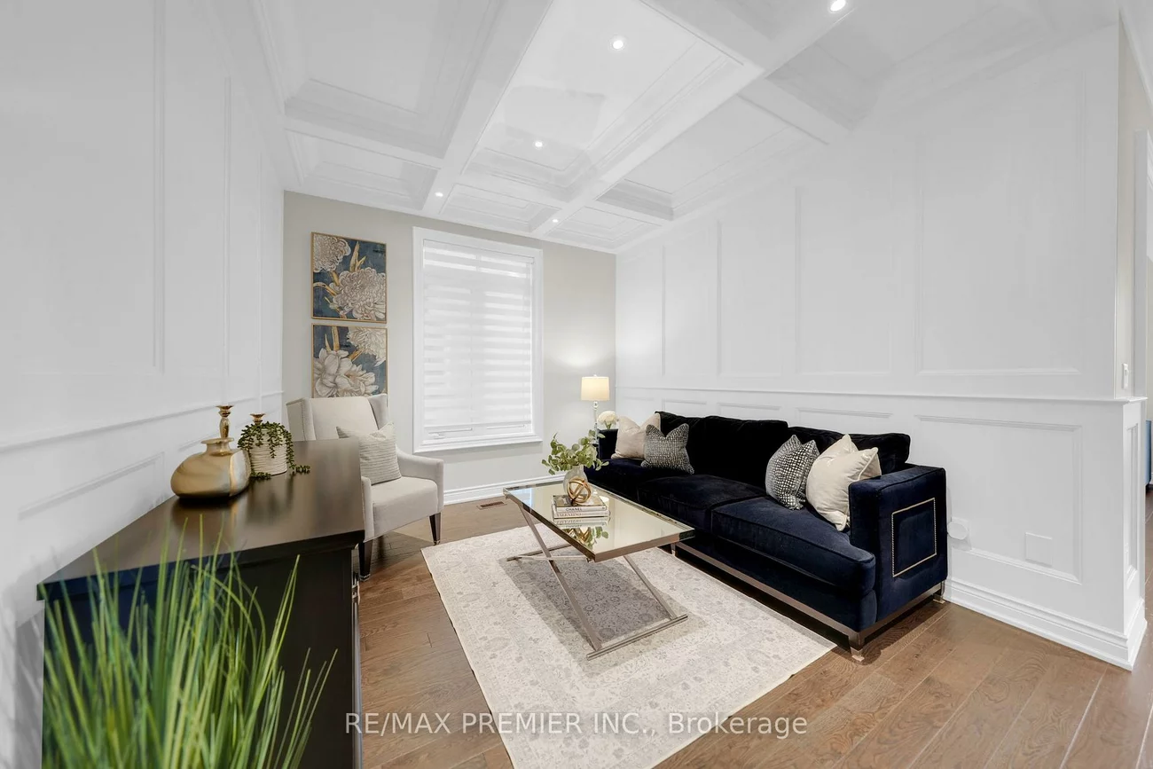 67, Garyscholl, Vellore Village, Vaughan