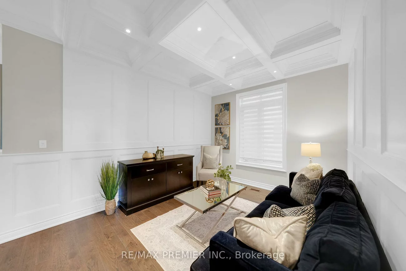 67, Garyscholl, Vellore Village, Vaughan