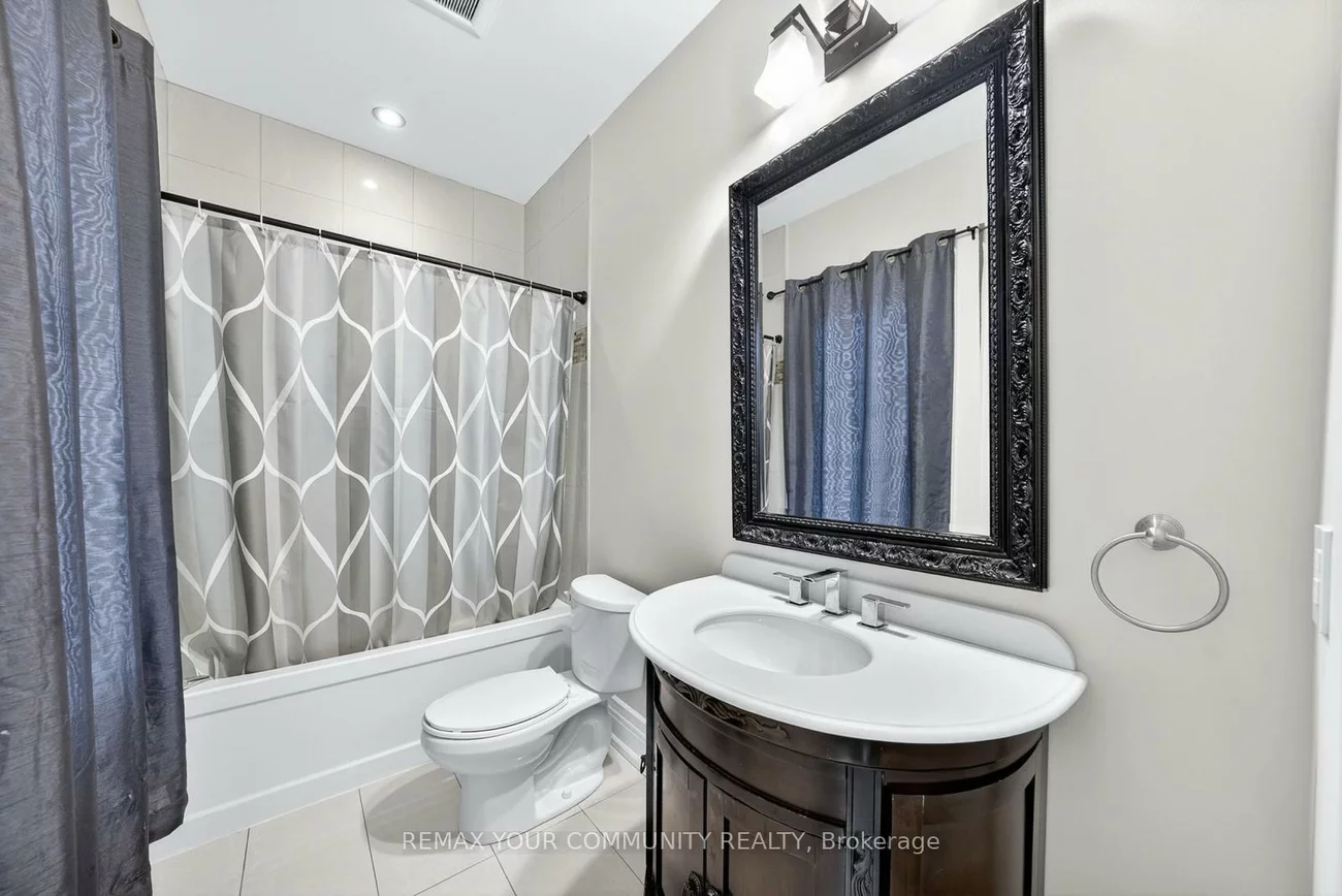 1, Lancer, Maple, Vaughan