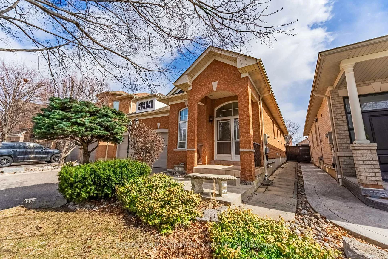 23, Amelynn, Sonoma Heights, Vaughan