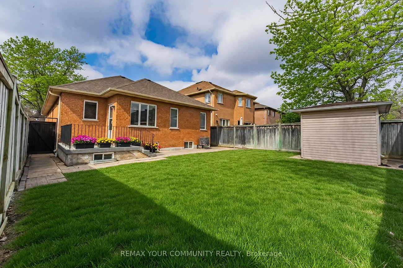 23, Amelynn, Sonoma Heights, Vaughan