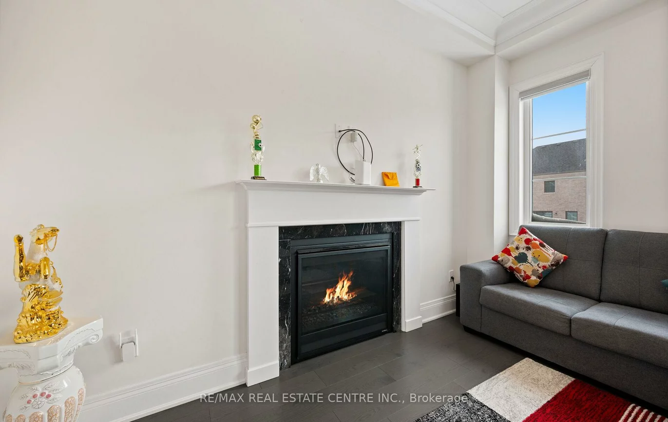 160, Wainfleet, Vellore Village, Vaughan