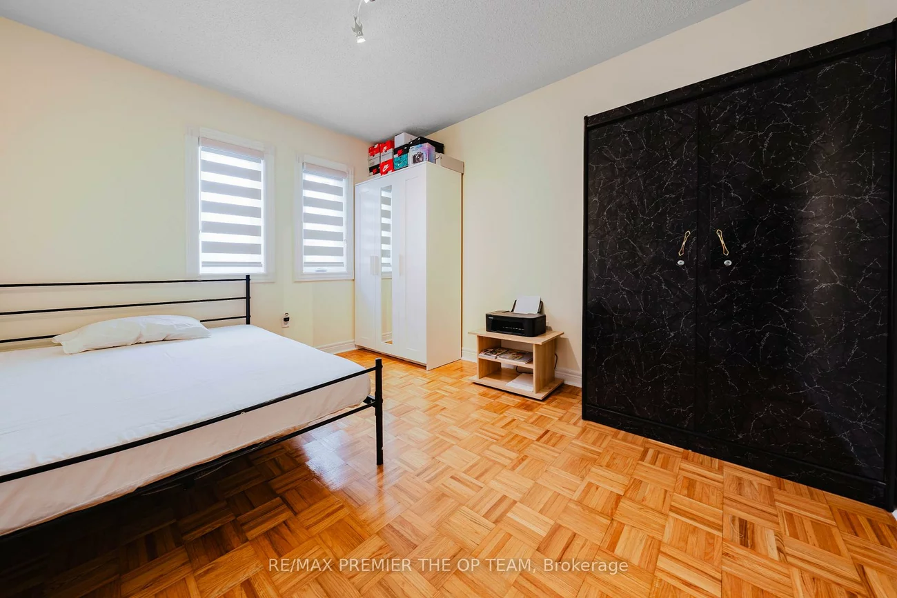 56, Wildberry, Vellore Village, Vaughan