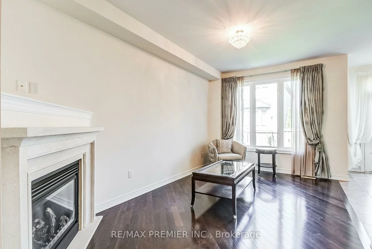 246, Hansard, Vellore Village, Vaughan