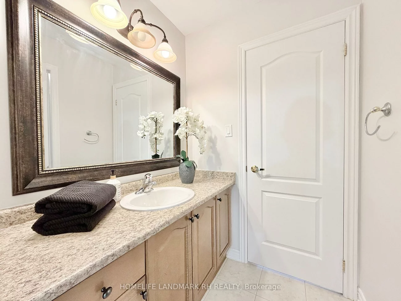 12, Bosco, Vellore Village, Vaughan