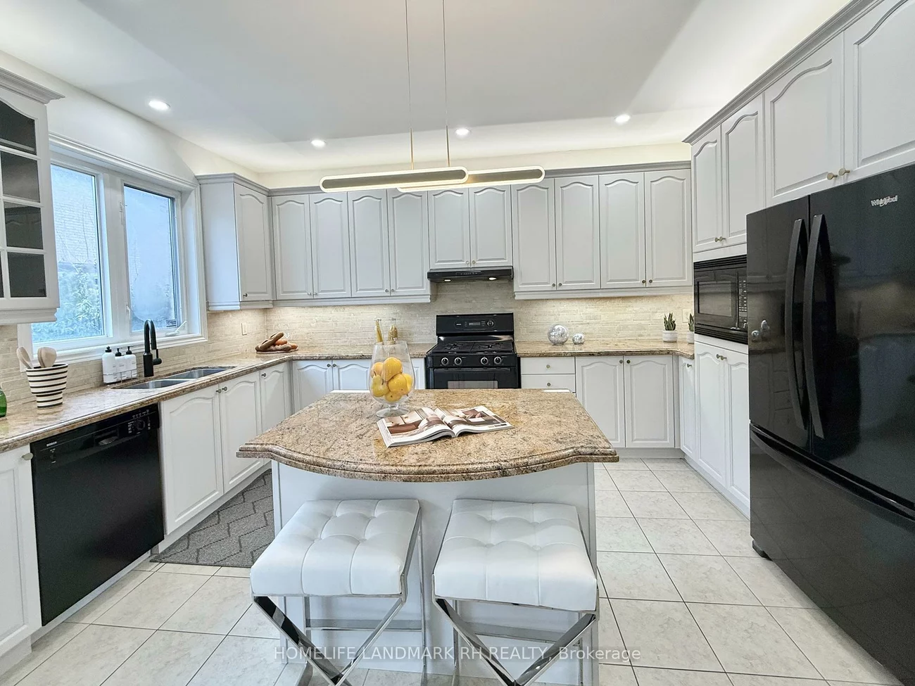 12, Bosco, Vellore Village, Vaughan