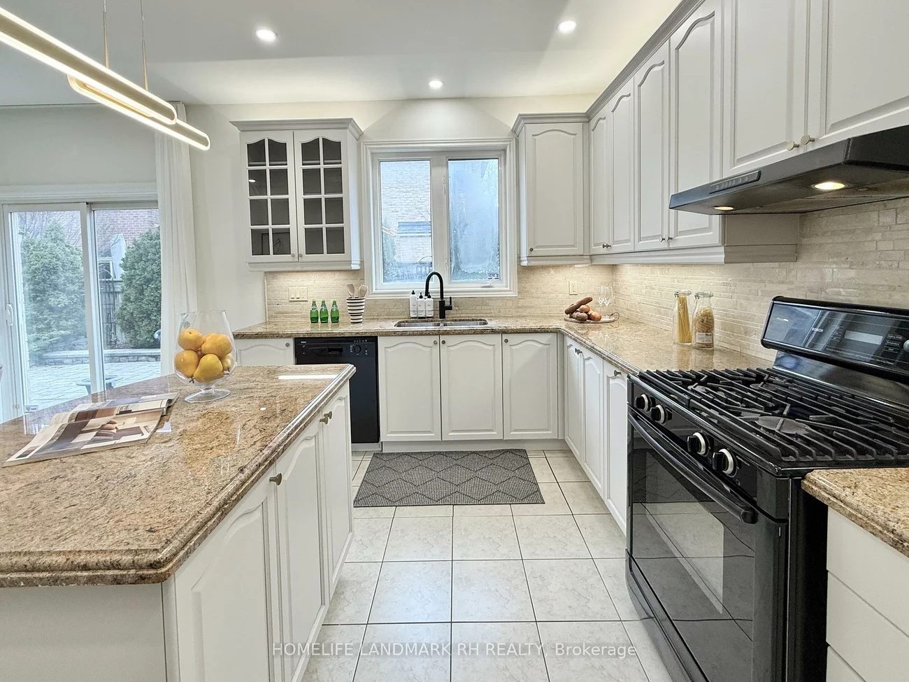 12, Bosco, Vellore Village, Vaughan