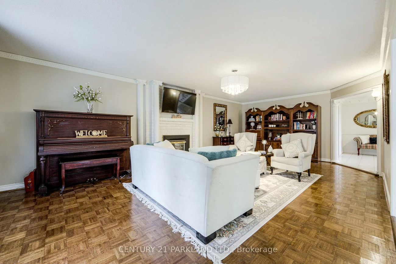 1, Radley, East Woodbridge, Vaughan