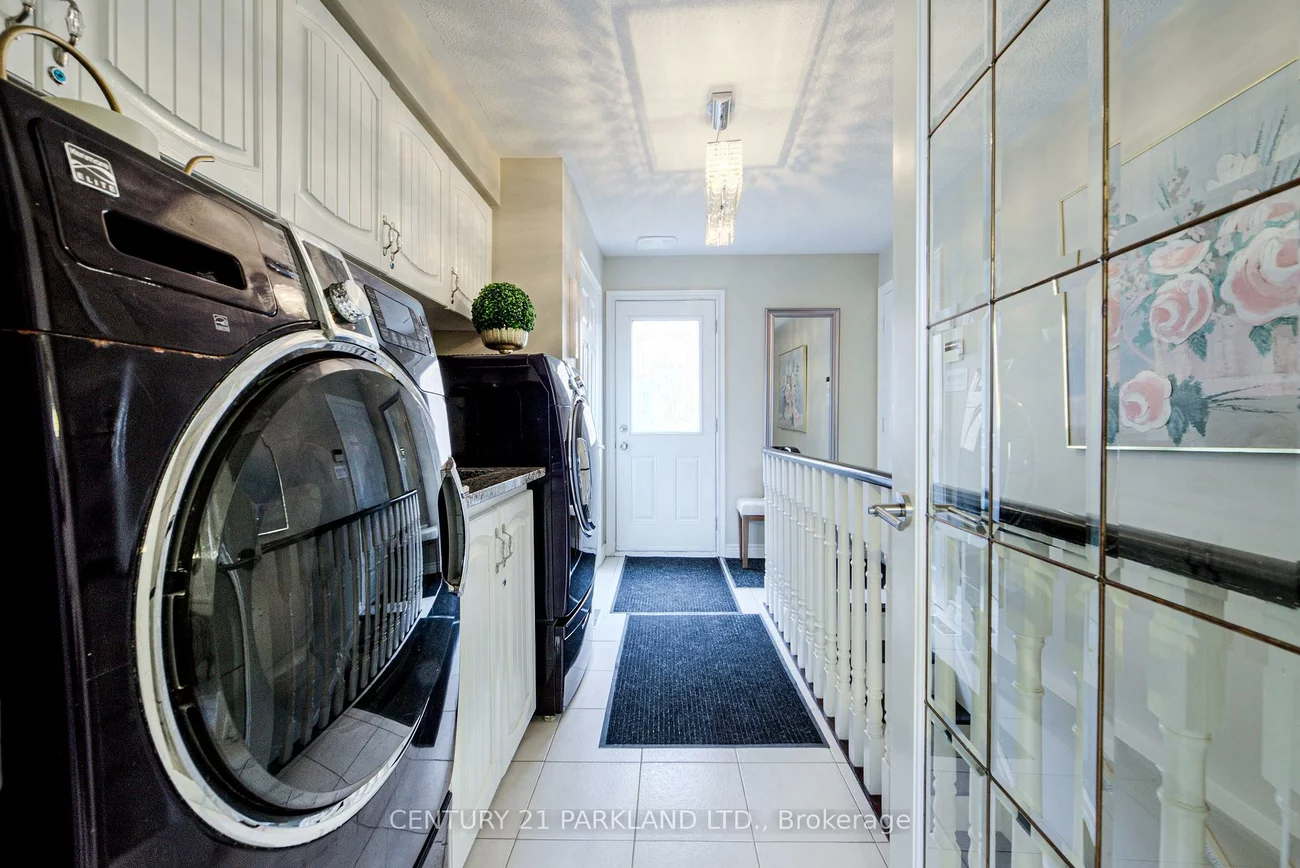1, Radley, East Woodbridge, Vaughan
