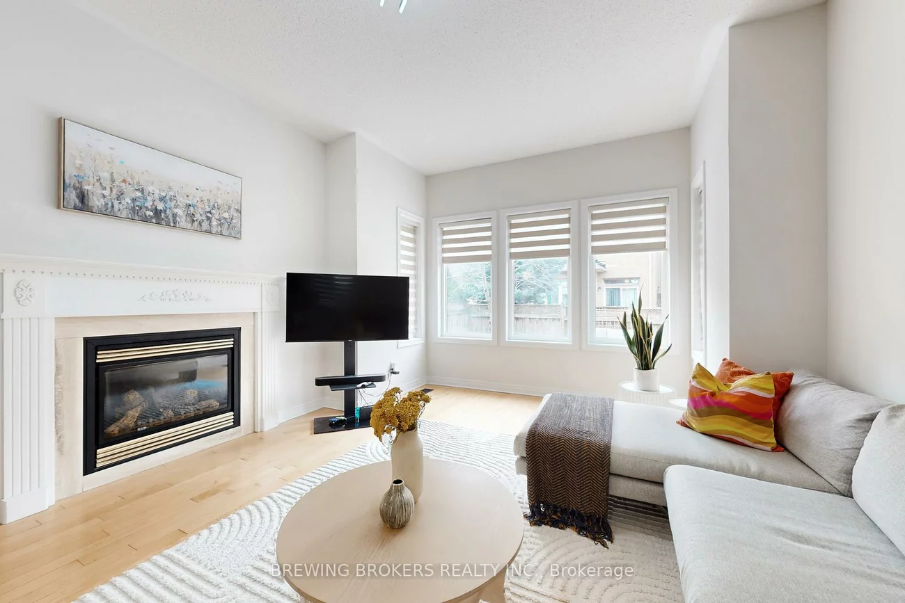 346, Thornhill Woods, Patterson, Vaughan