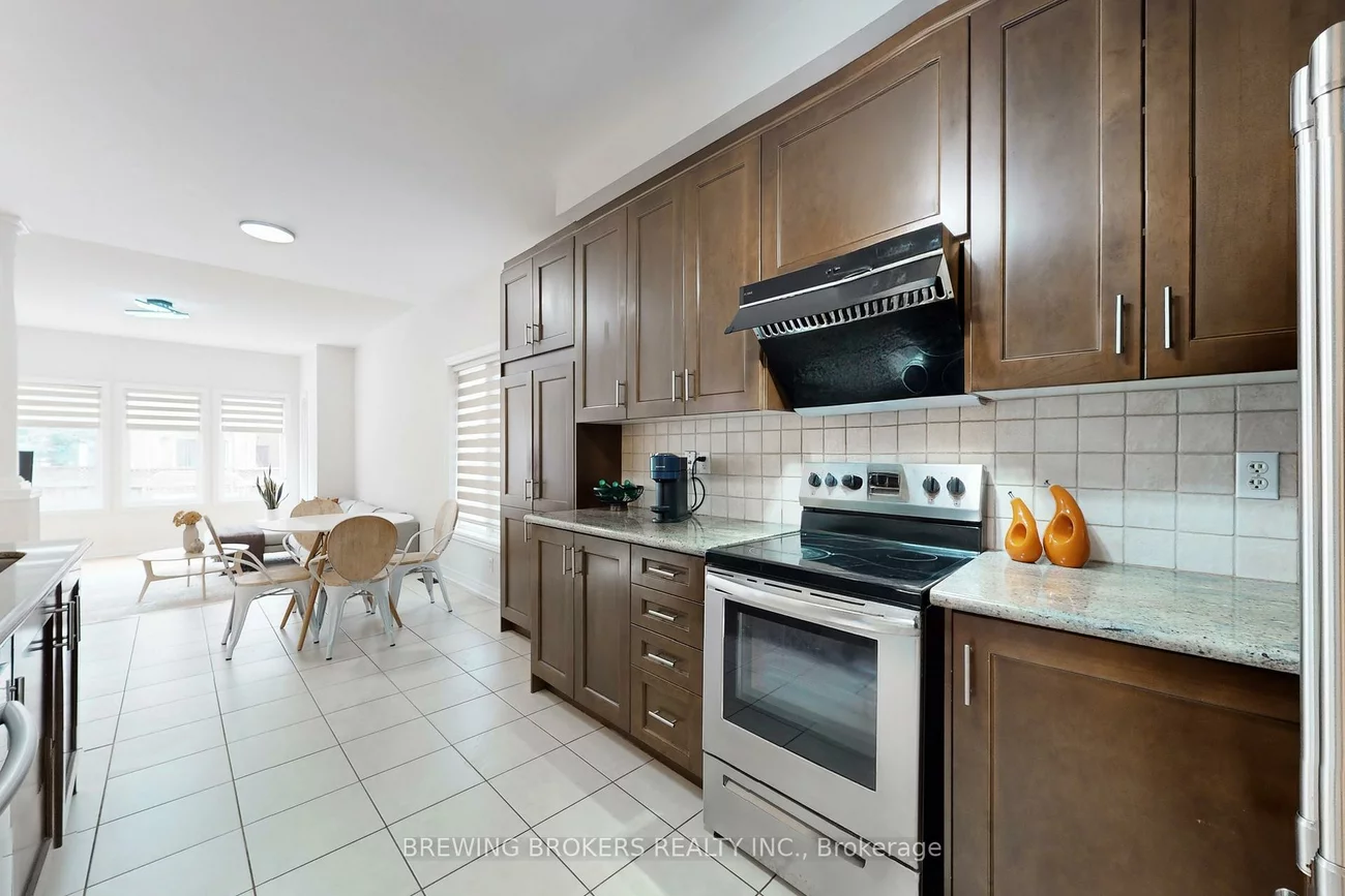 346, Thornhill Woods, Patterson, Vaughan