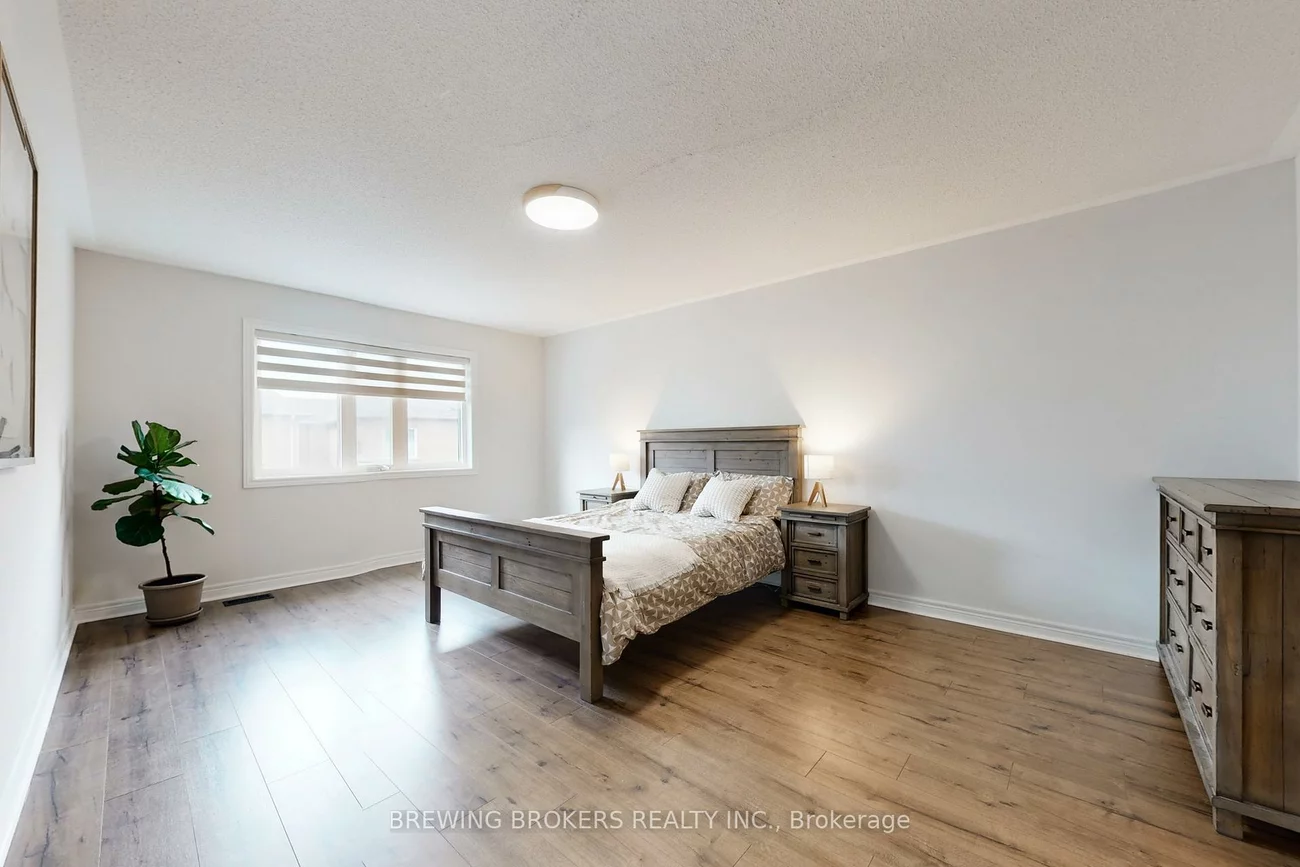 346, Thornhill Woods, Patterson, Vaughan