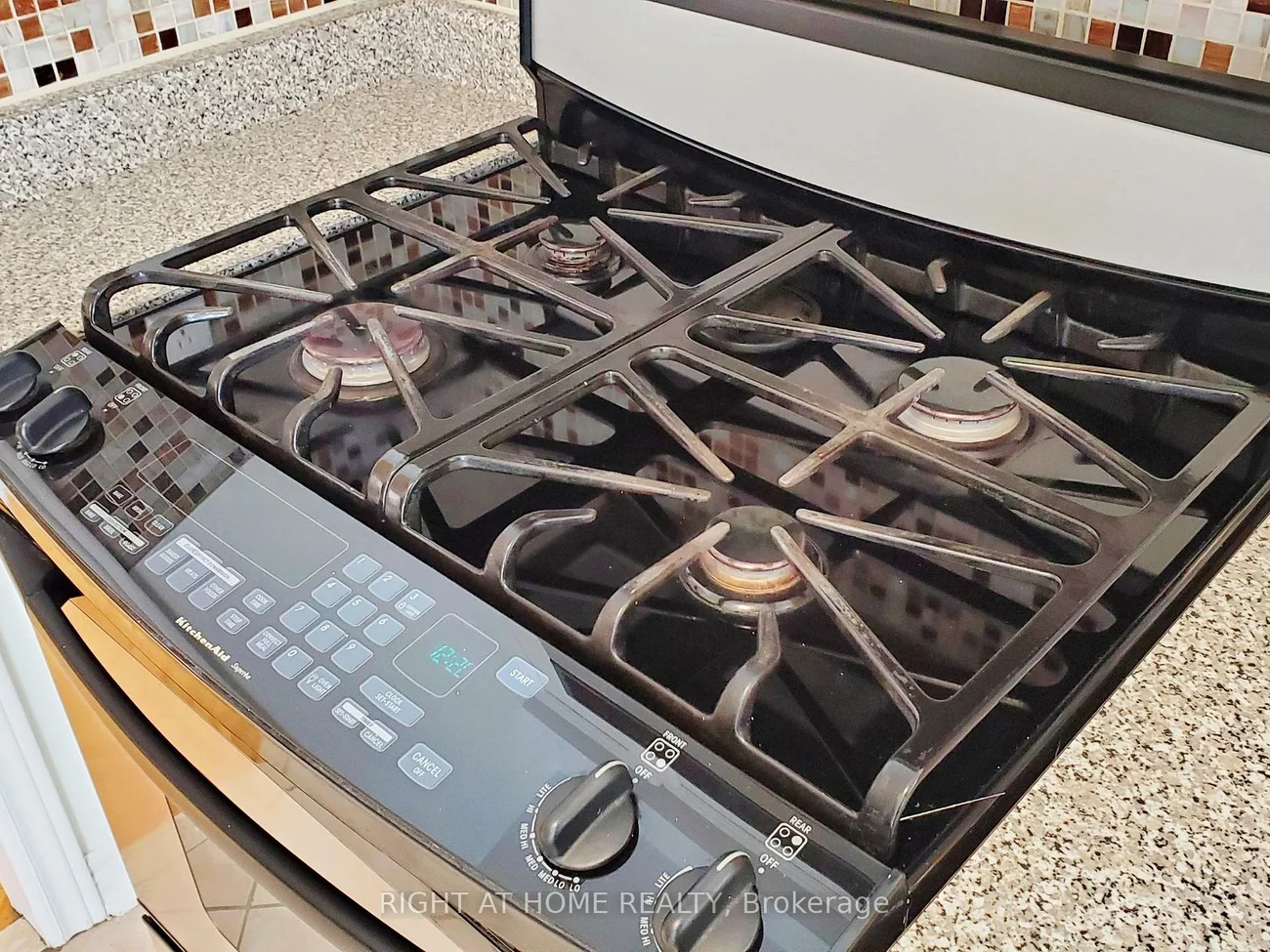 55, Hollybush, Maple, Vaughan