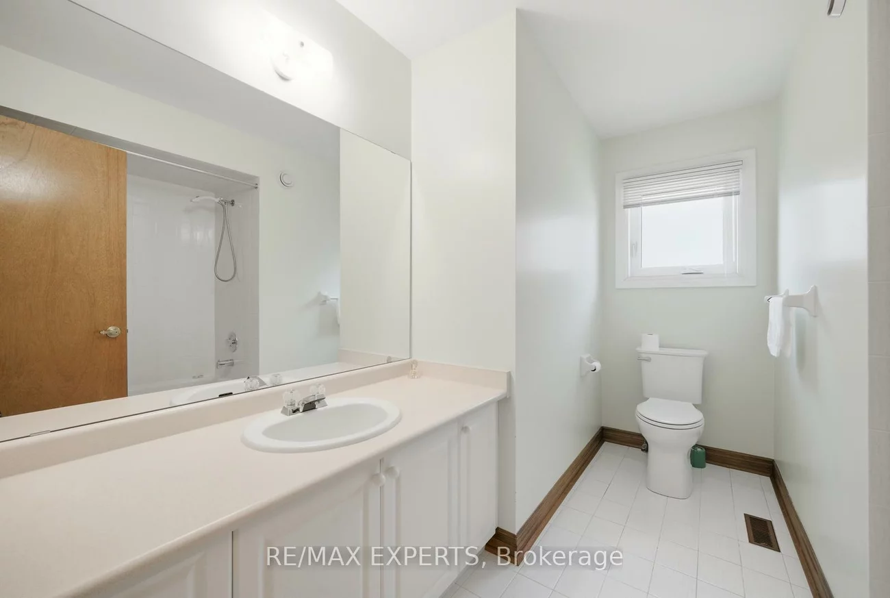 92, Mapes, West Woodbridge, Vaughan