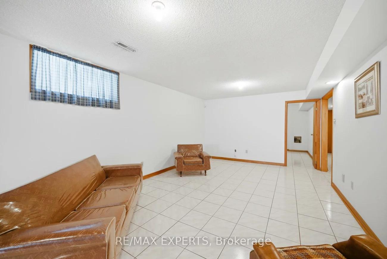 92, Mapes, West Woodbridge, Vaughan