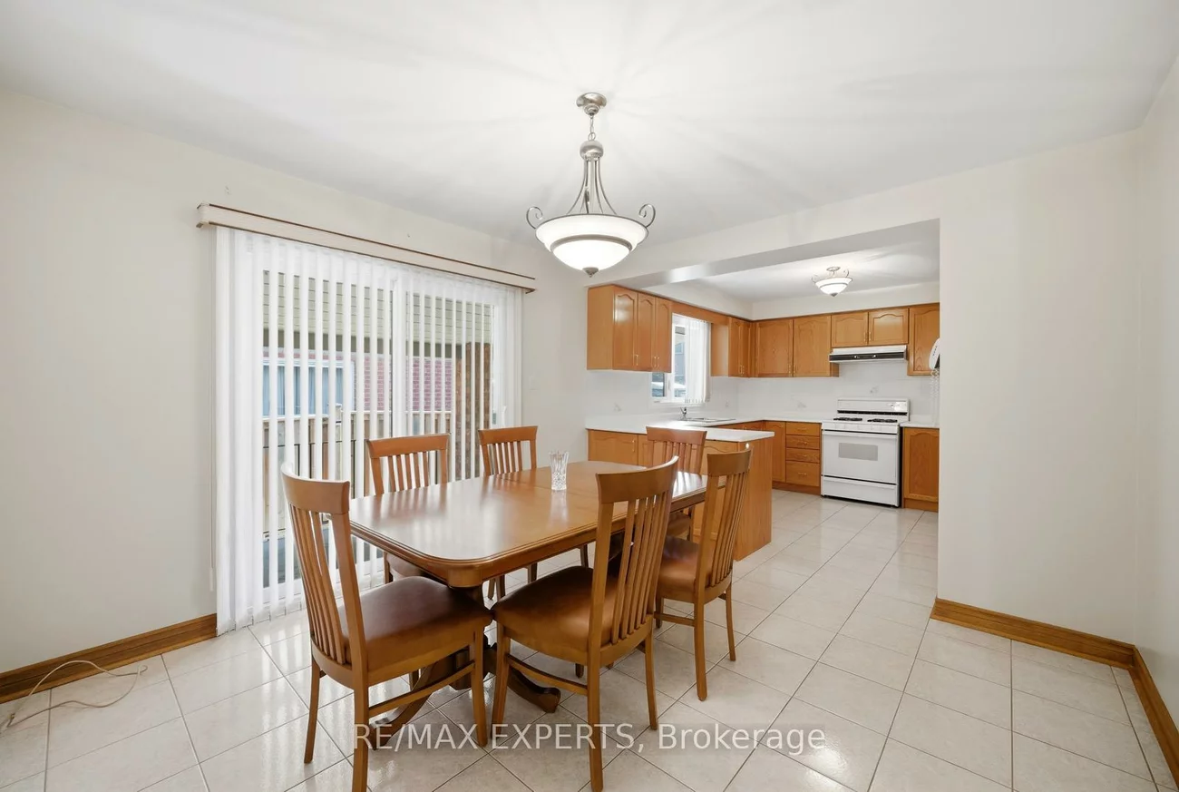 92, Mapes, West Woodbridge, Vaughan