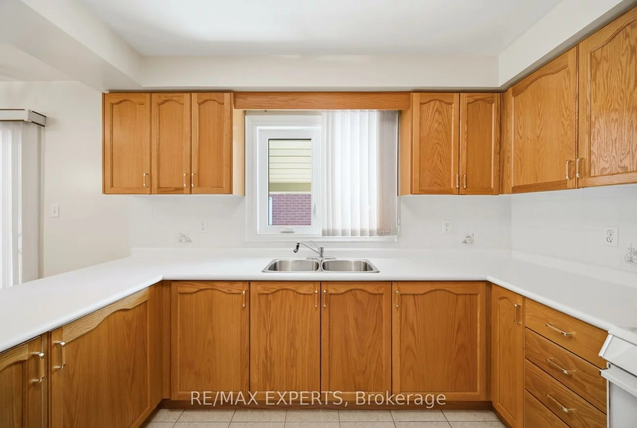 92, Mapes, West Woodbridge, Vaughan