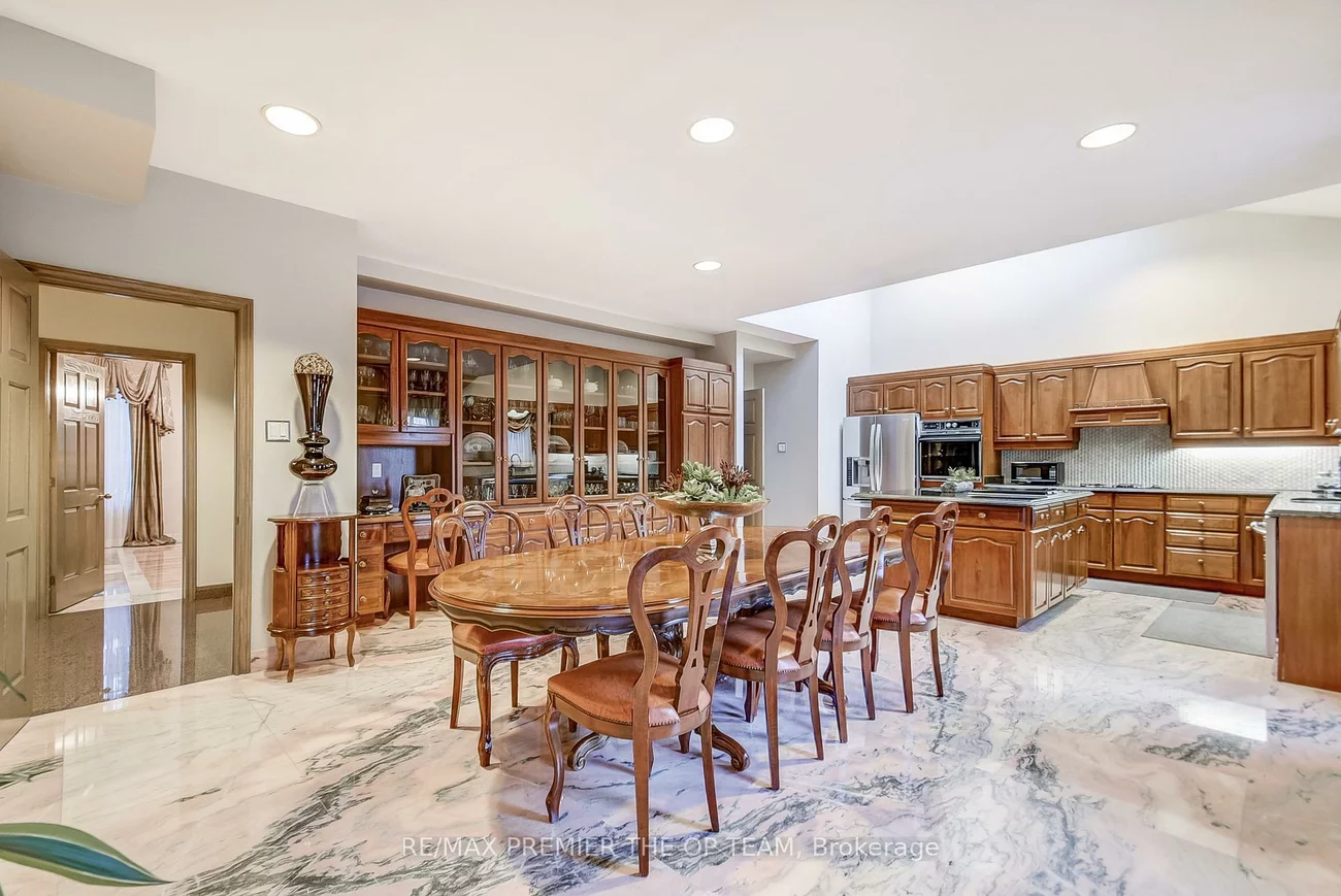 118, Cowan, East Woodbridge, Vaughan