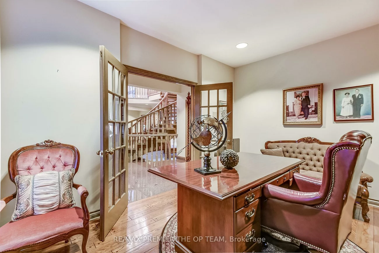 118, Cowan, East Woodbridge, Vaughan
