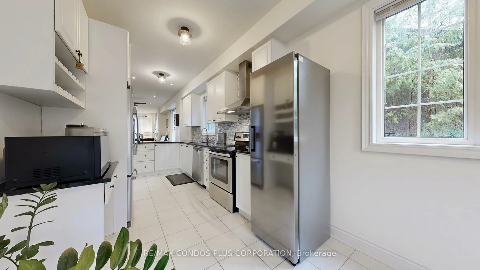 8777, Dufferin, Patterson, Vaughan