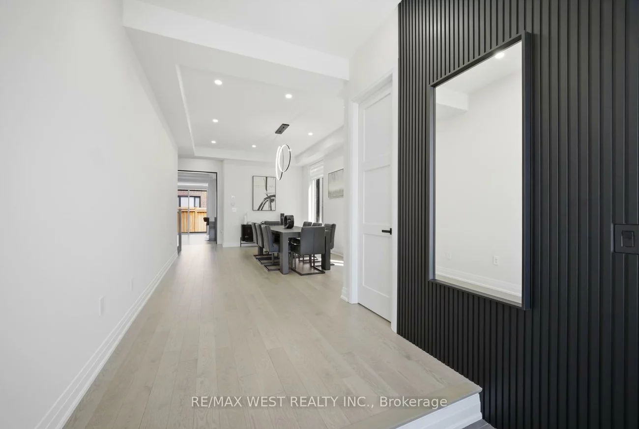 99, Coldwell Bay, Kleinburg, Vaughan