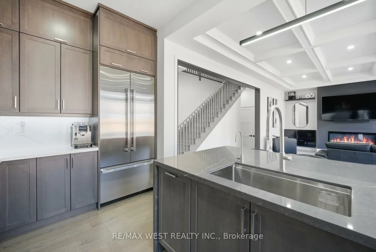 99, Coldwell Bay, Kleinburg, Vaughan