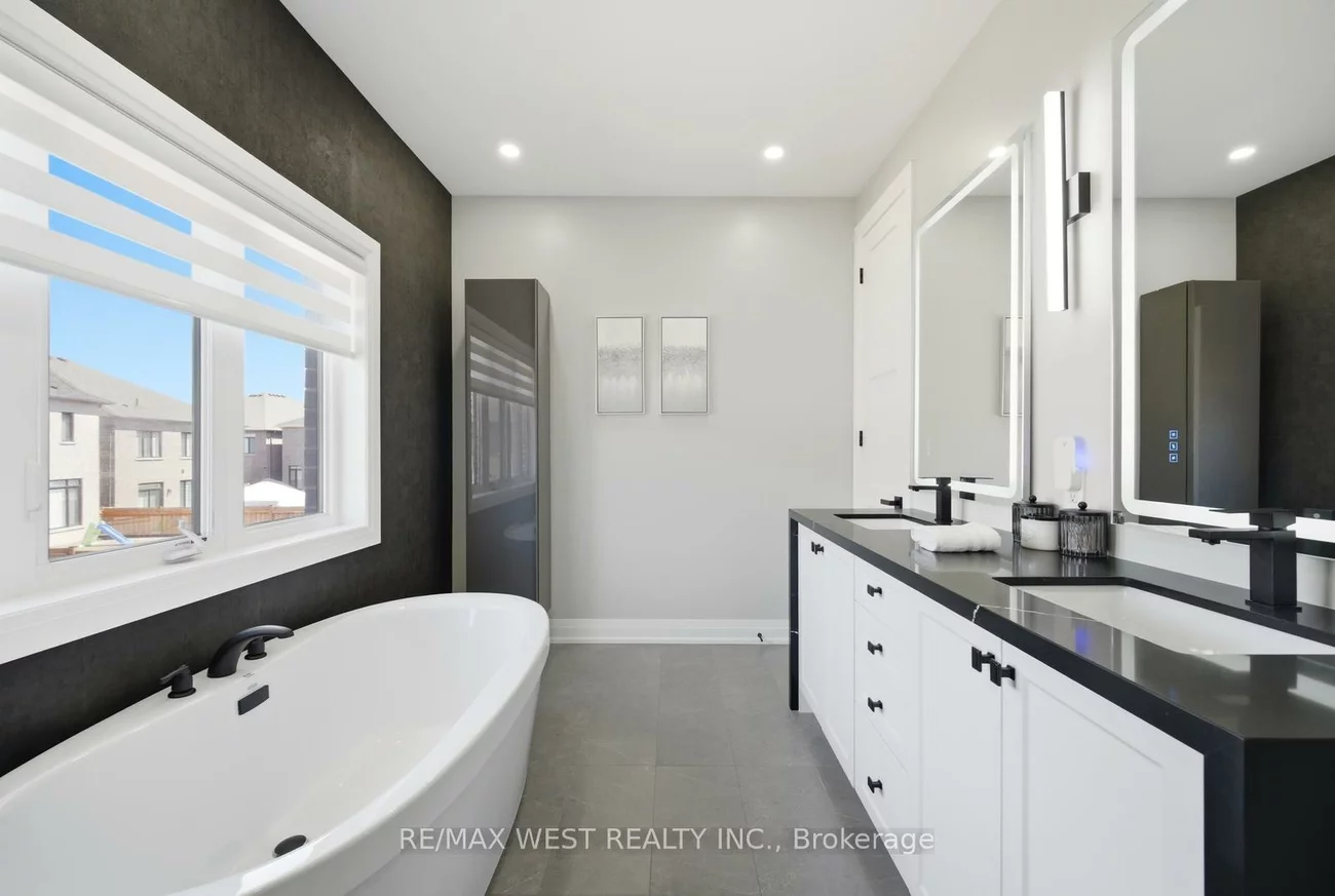 99, Coldwell Bay, Kleinburg, Vaughan