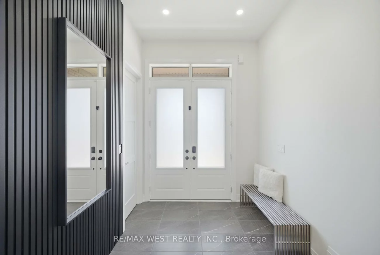 99, Coldwell Bay, Kleinburg, Vaughan