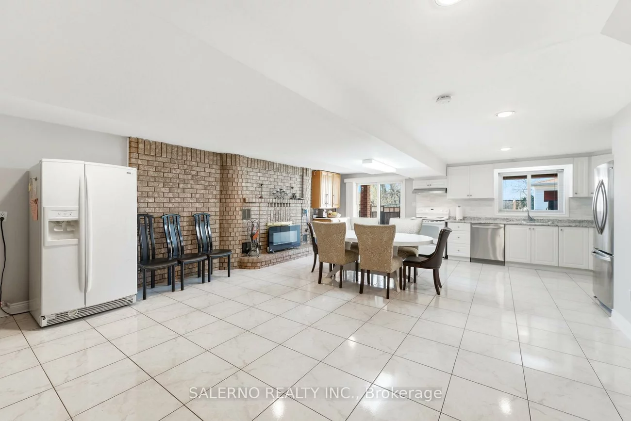 125, Kaiser, West Woodbridge, Vaughan