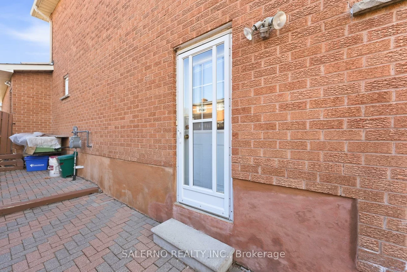 125, Kaiser, West Woodbridge, Vaughan