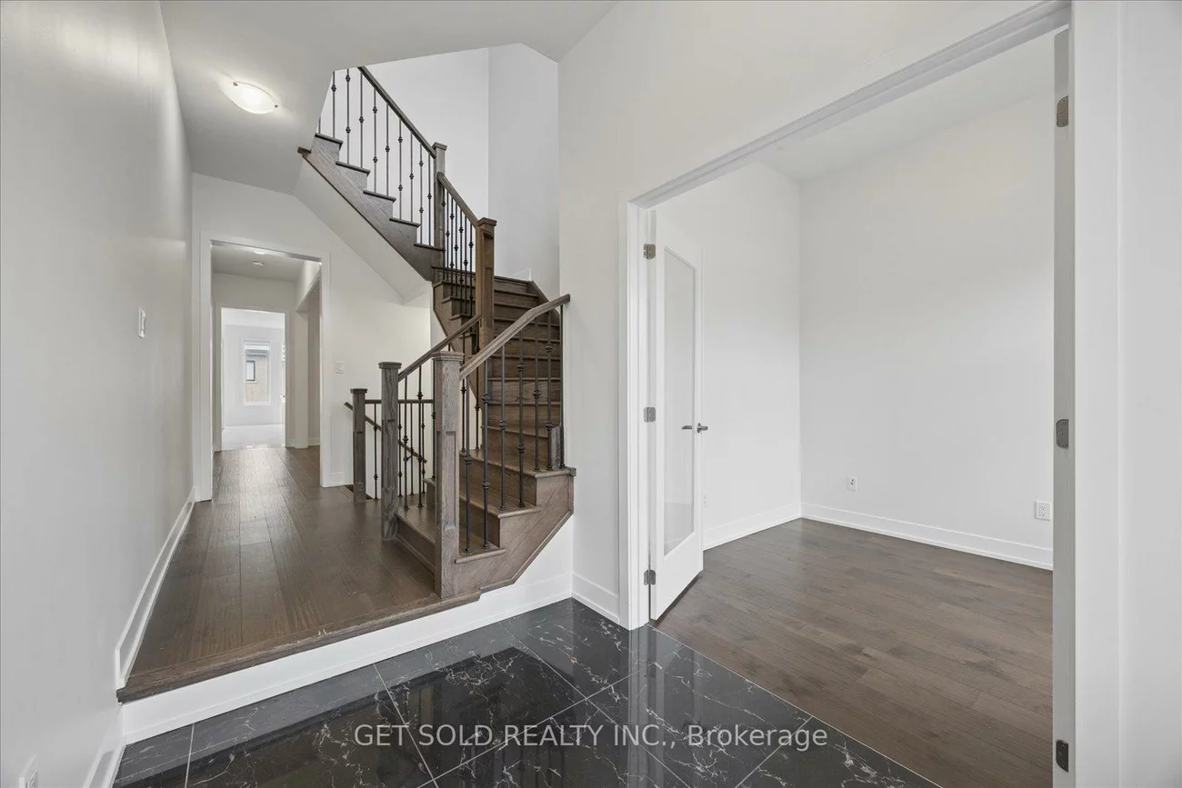 263, Factor, Kleinburg, Vaughan