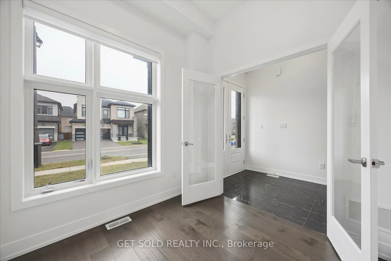 263, Factor, Kleinburg, Vaughan