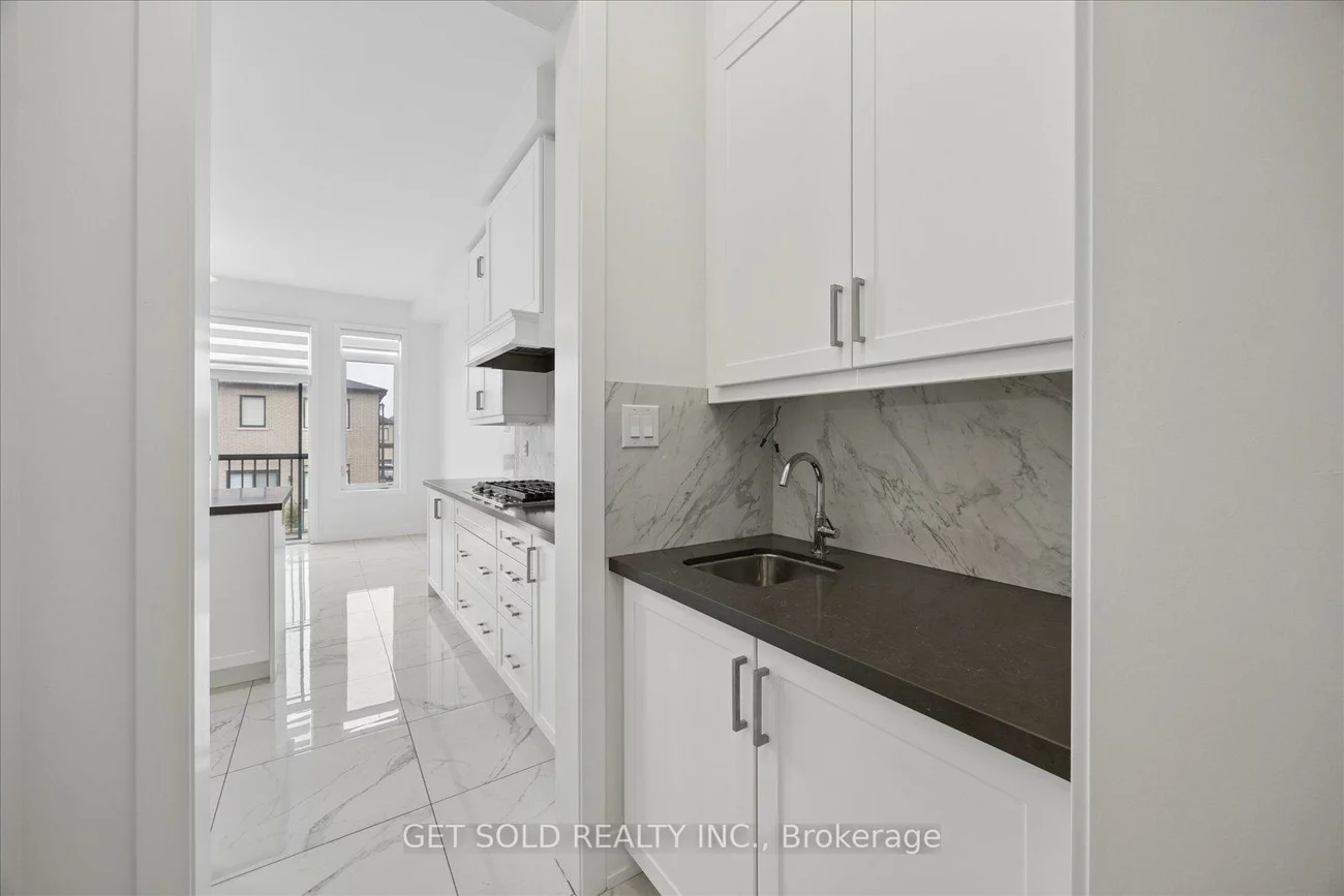 263, Factor, Kleinburg, Vaughan