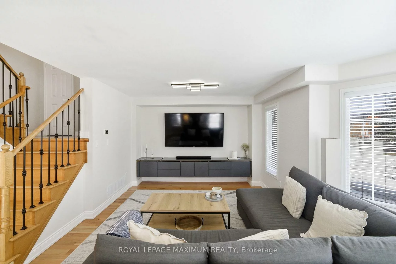 2, Castle Park, Sonoma Heights, Vaughan