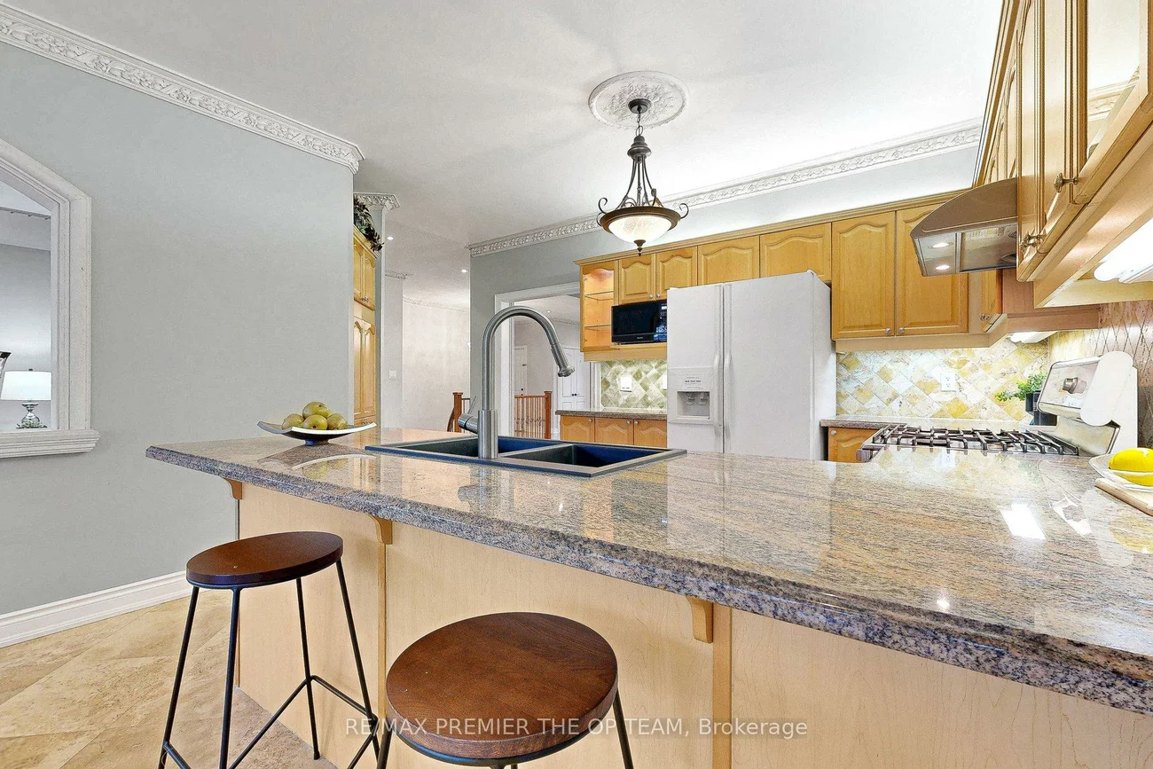 165, Novaview, East Woodbridge, Vaughan