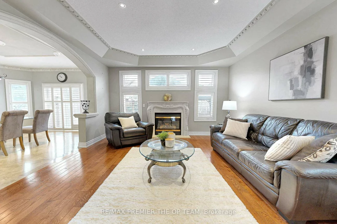 165, Novaview, East Woodbridge, Vaughan