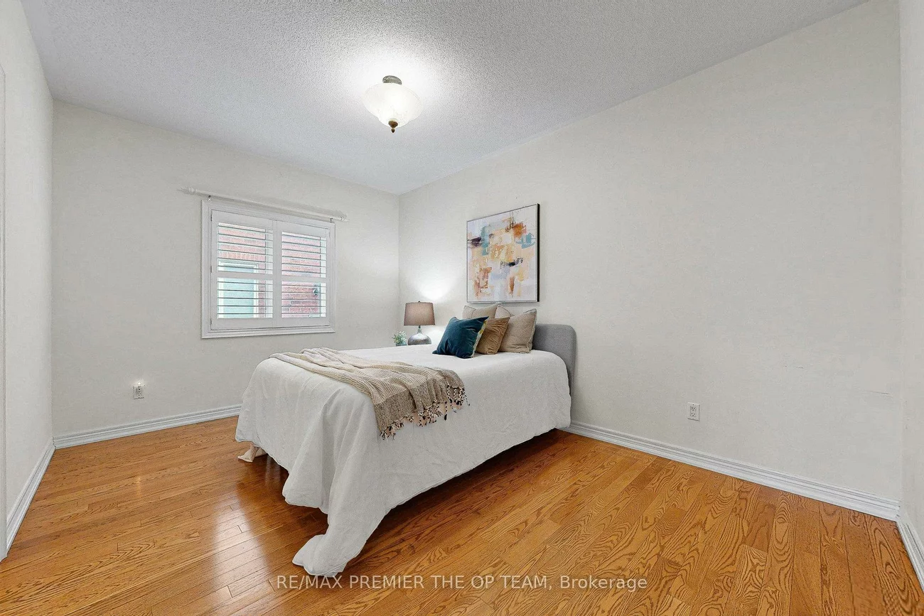 165, Novaview, East Woodbridge, Vaughan