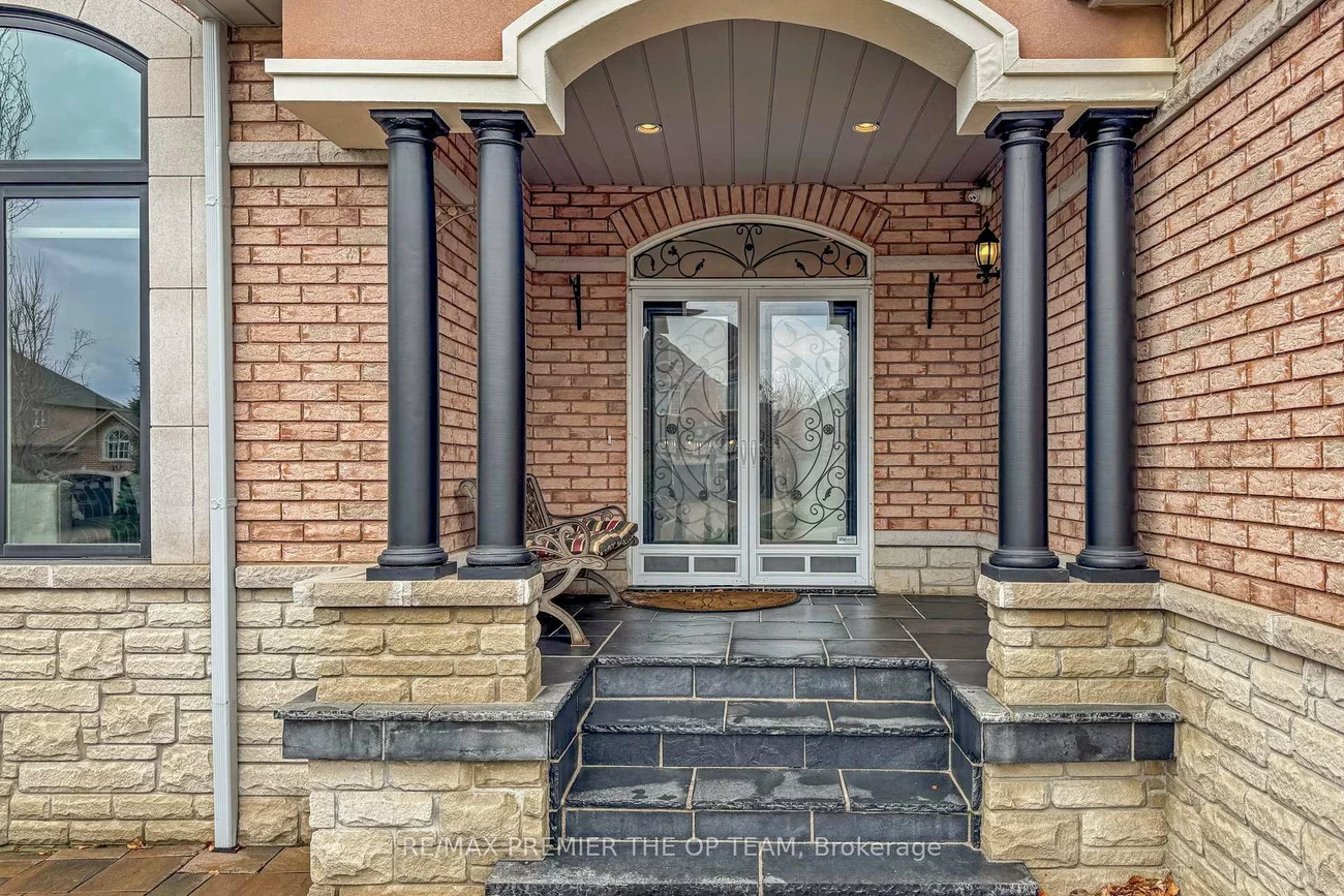 165, Novaview, East Woodbridge, Vaughan