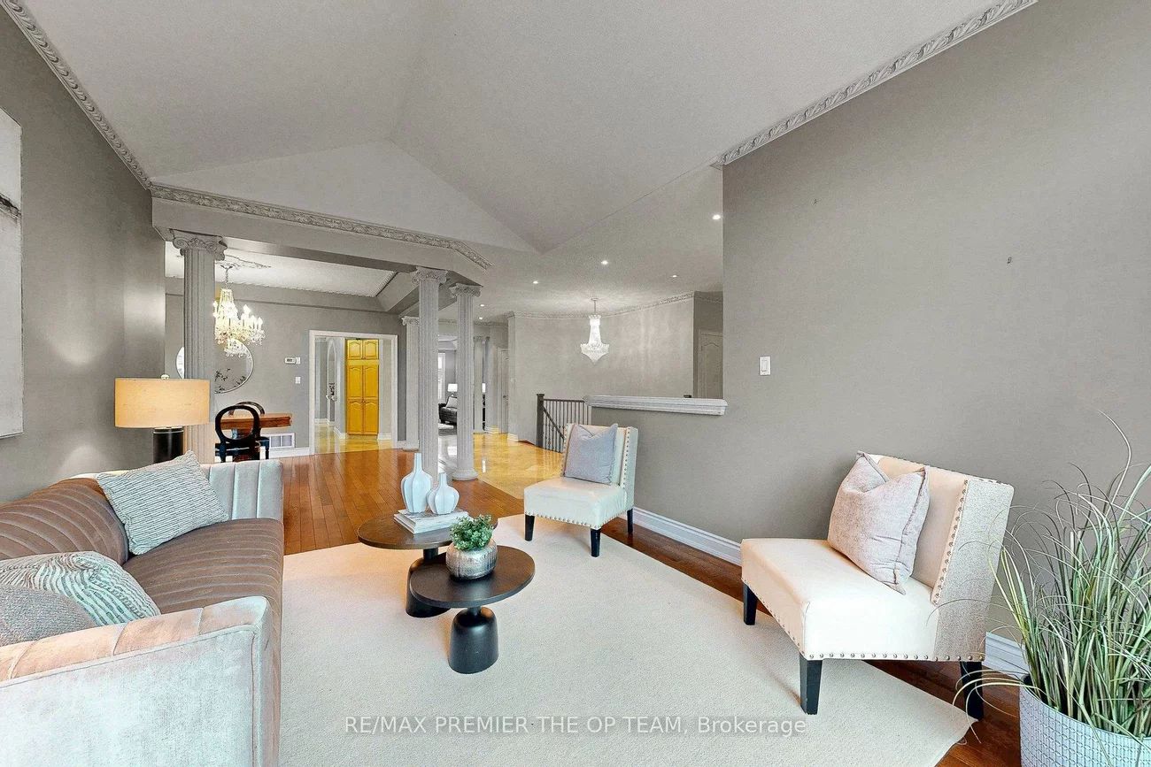 165, Novaview, East Woodbridge, Vaughan