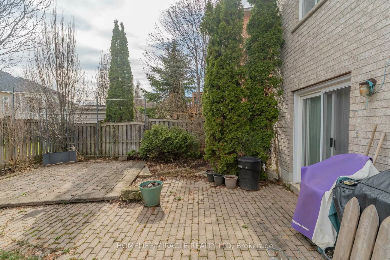 31, Water Garden, Sonoma Heights, Vaughan
