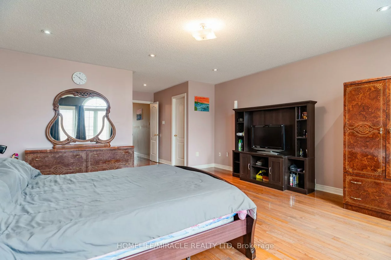 31, Water Garden, Sonoma Heights, Vaughan