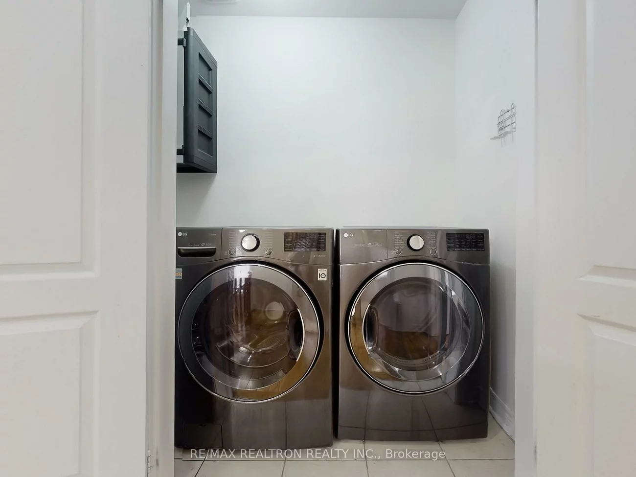 44, Westolivia, Patterson, Vaughan