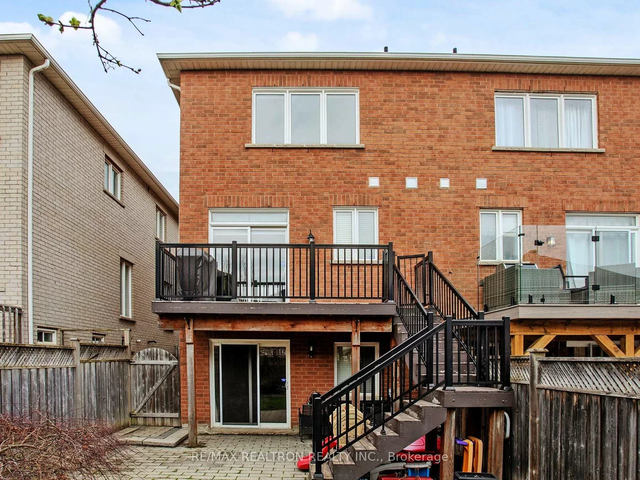 44, Westolivia, Patterson, Vaughan