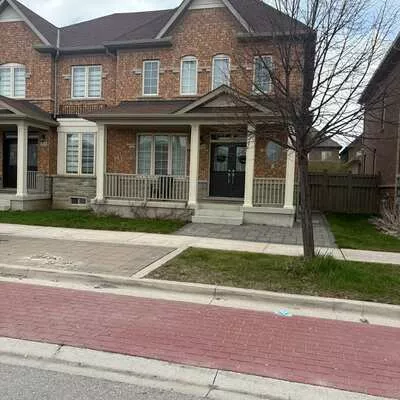 209, Barons, Kleinburg, Vaughan