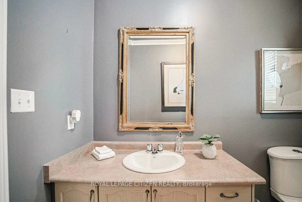 31, Burnhaven, Maple, Vaughan