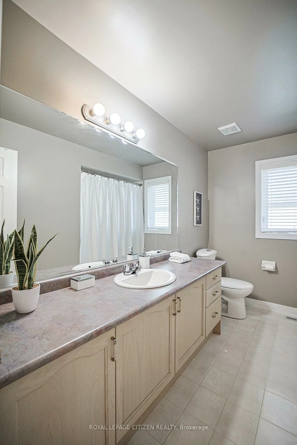 31, Burnhaven, Maple, Vaughan