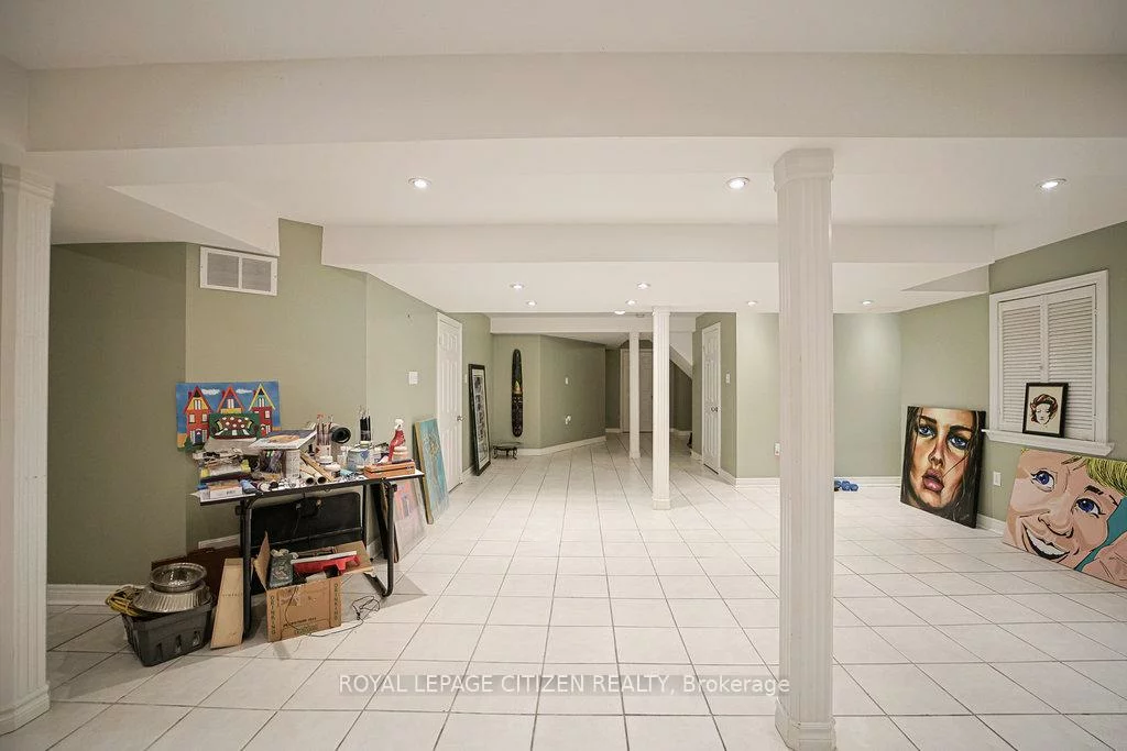 31, Burnhaven, Maple, Vaughan