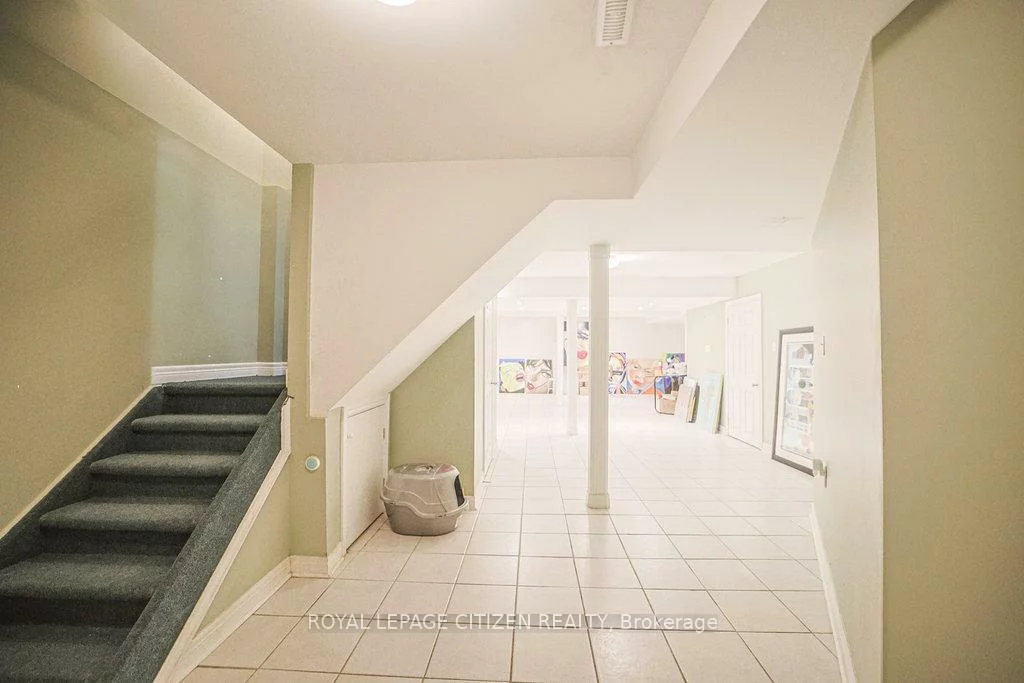 31, Burnhaven, Maple, Vaughan