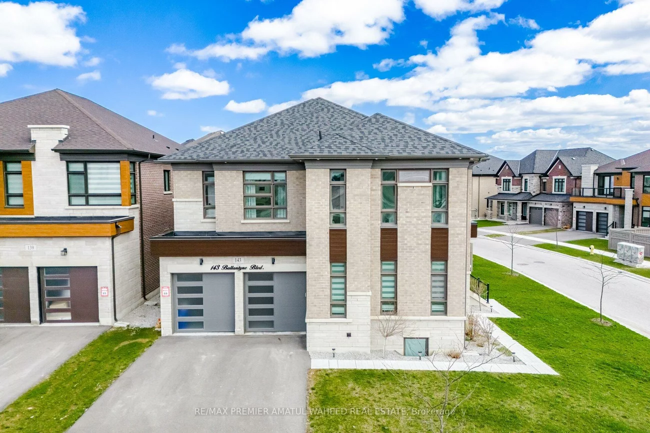143, Ballantyne, Vellore Village, Vaughan